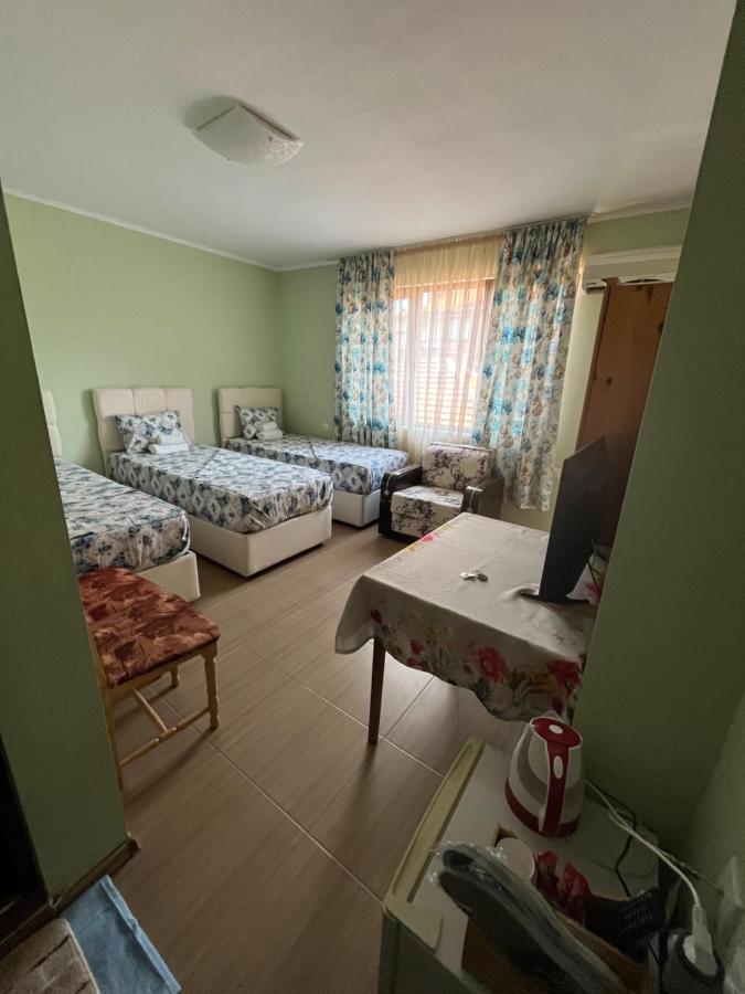 Daniel Guest House Nesebar Bagian luar foto