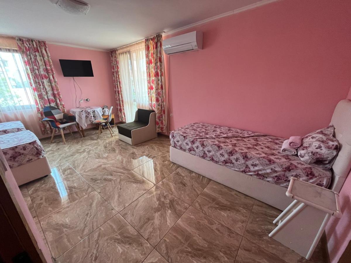 Daniel Guest House Nesebar Bagian luar foto